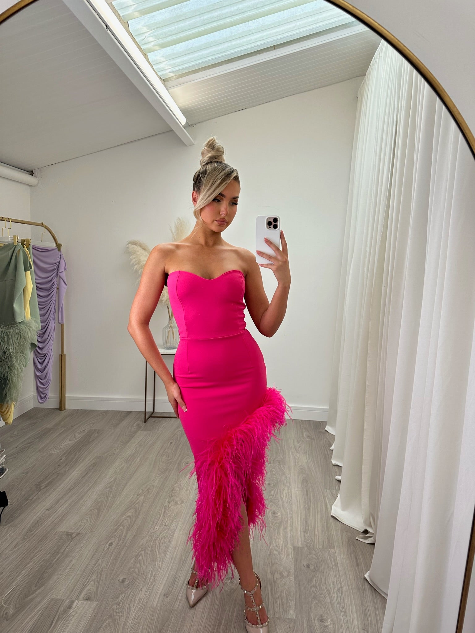 Amara sleeveless Dress Hot Pink