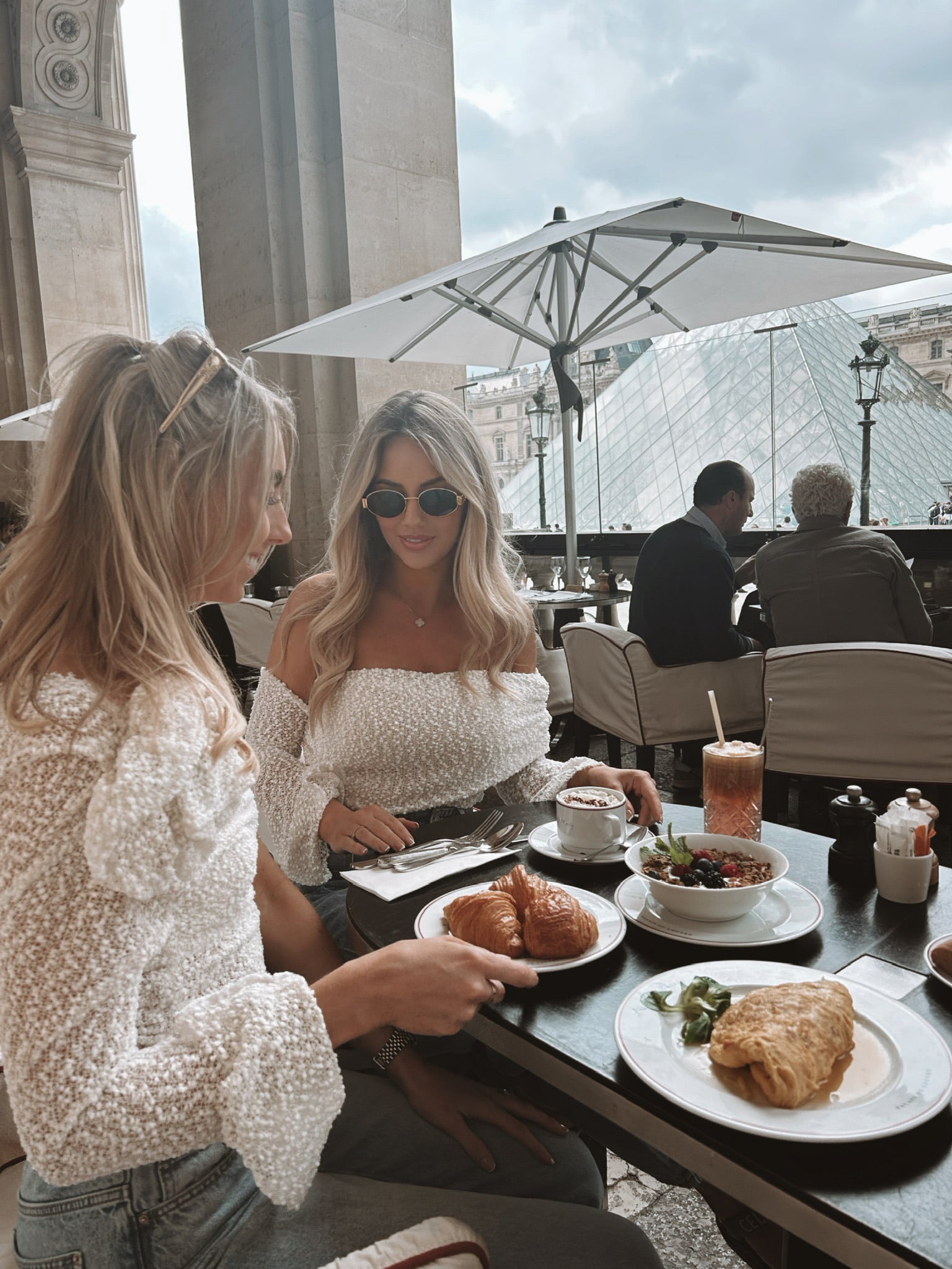 Emilia one sleeve Knit Top