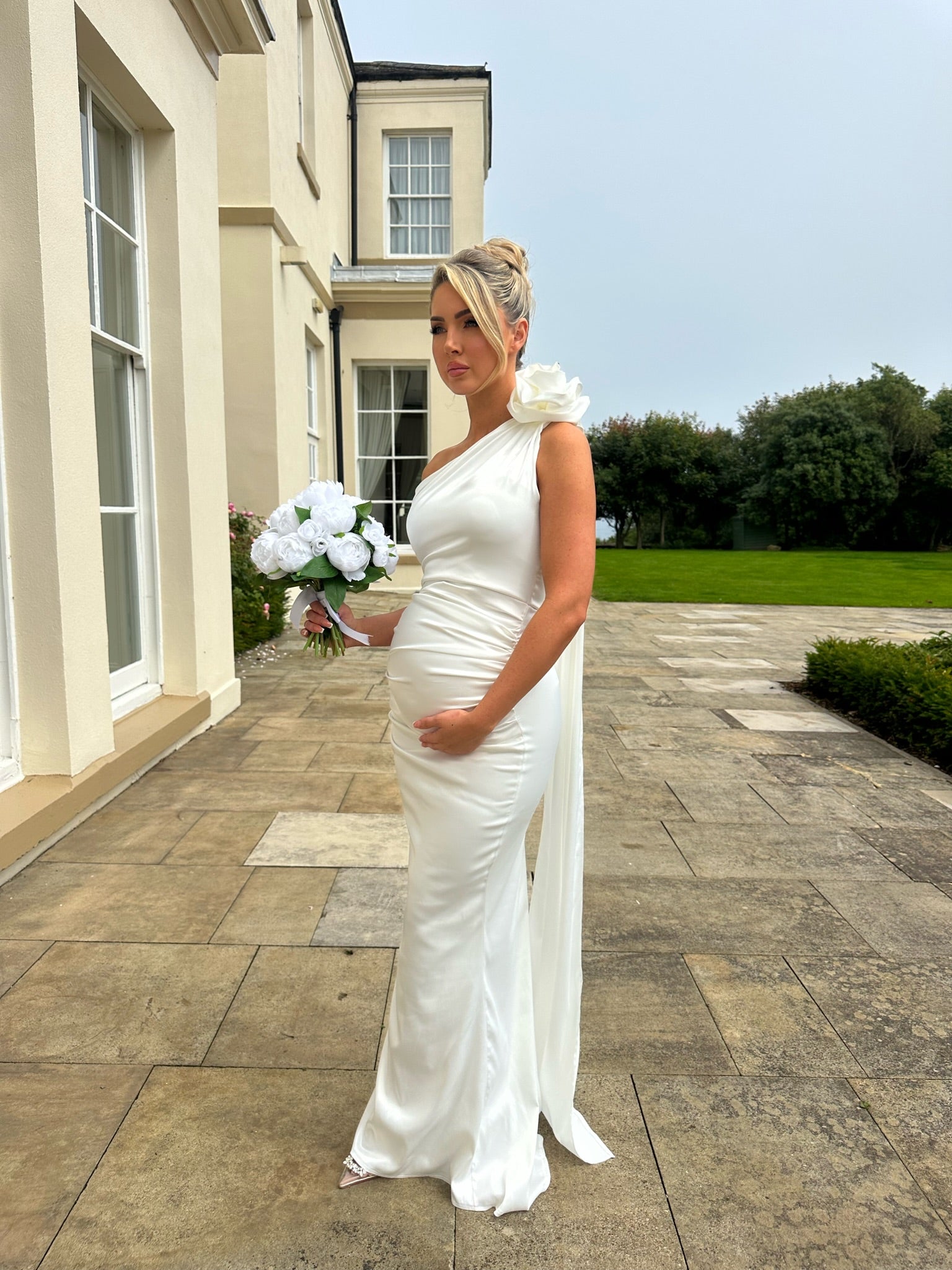 Amalfi Maternity Dress White 8 Amalfi Maternity Dress White 8