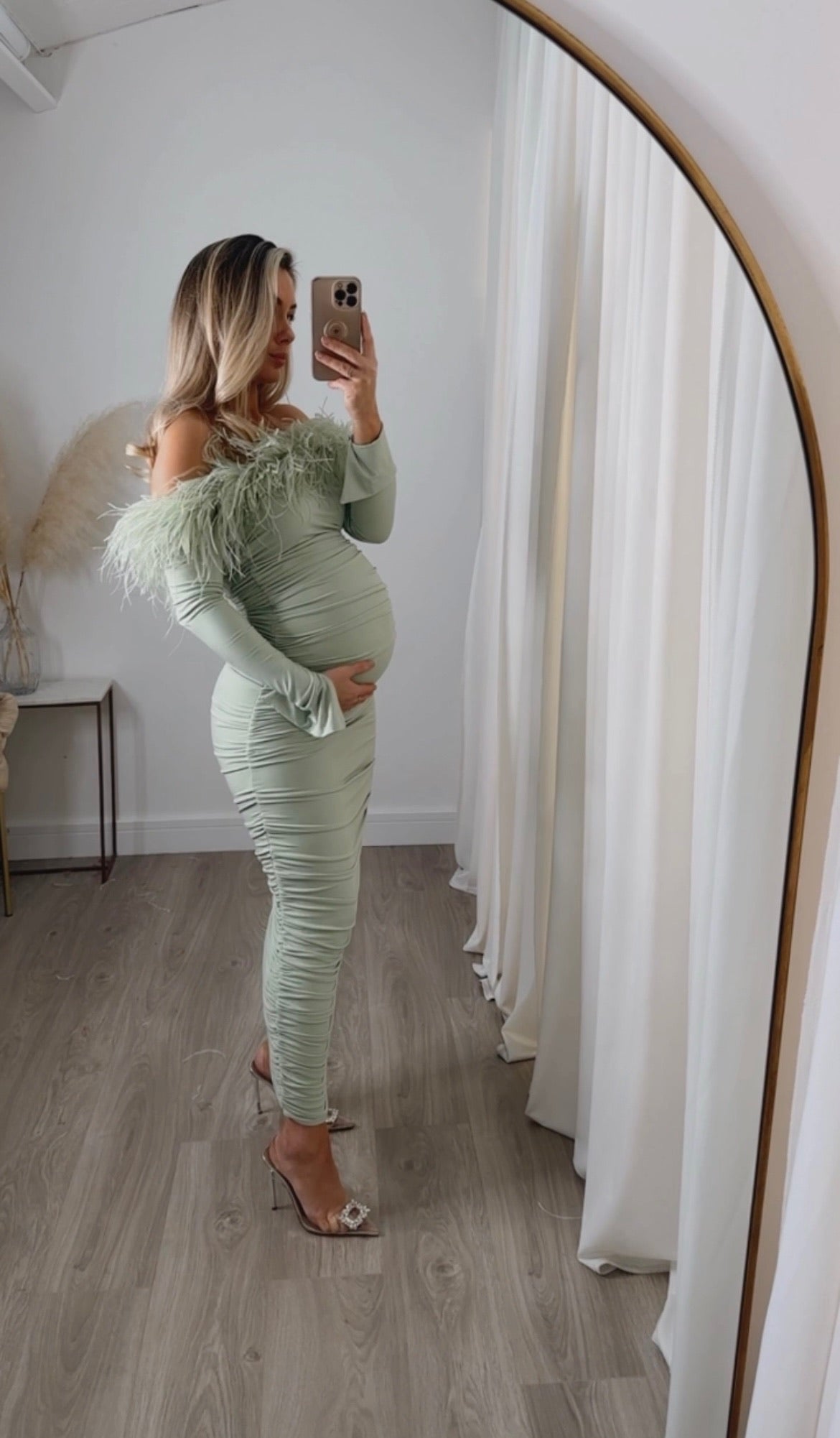 Carrie Ostrich Maternity Maxi Matcha