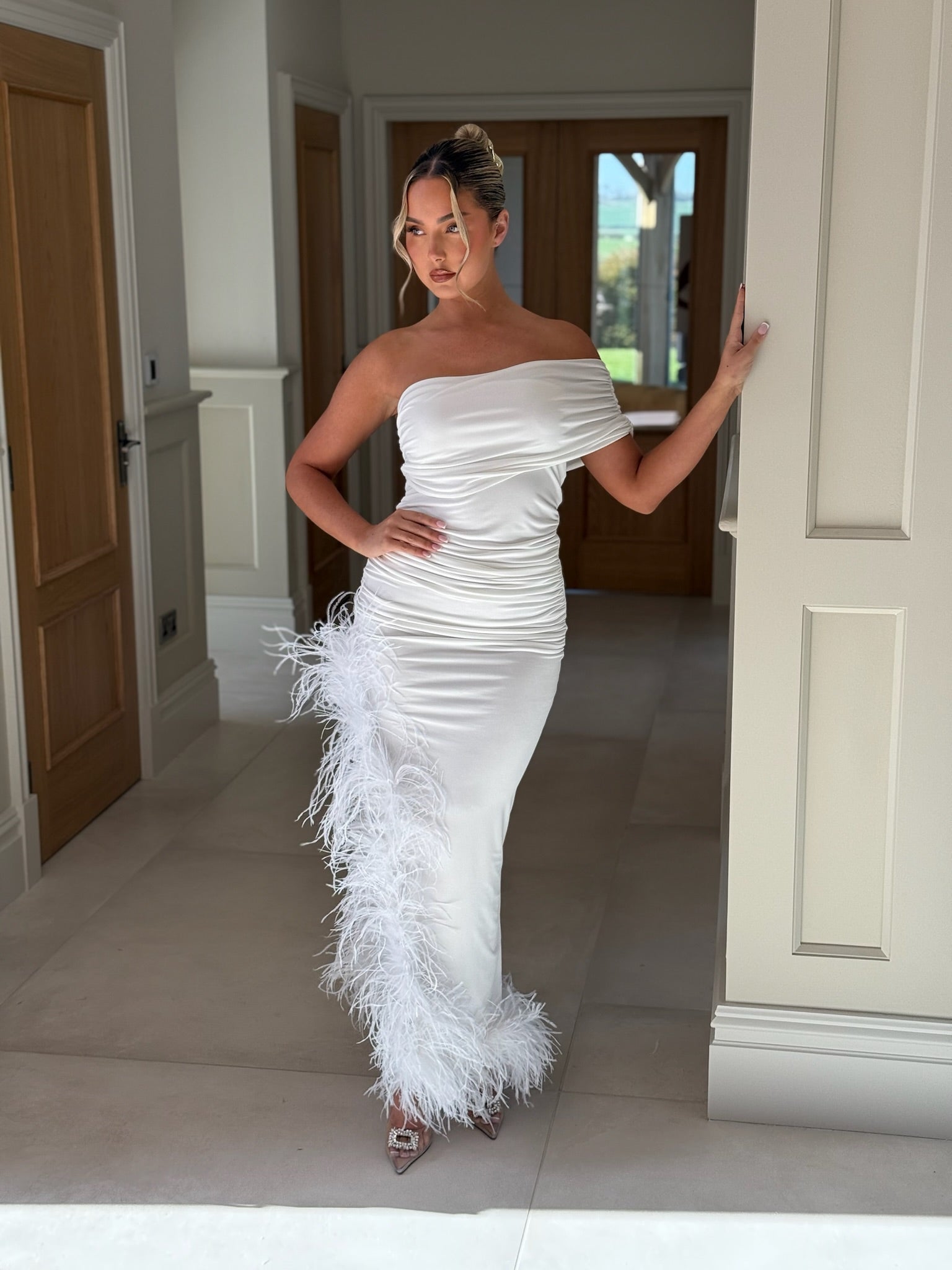 April Sleeveless Midi Ostrich Feather Dress White