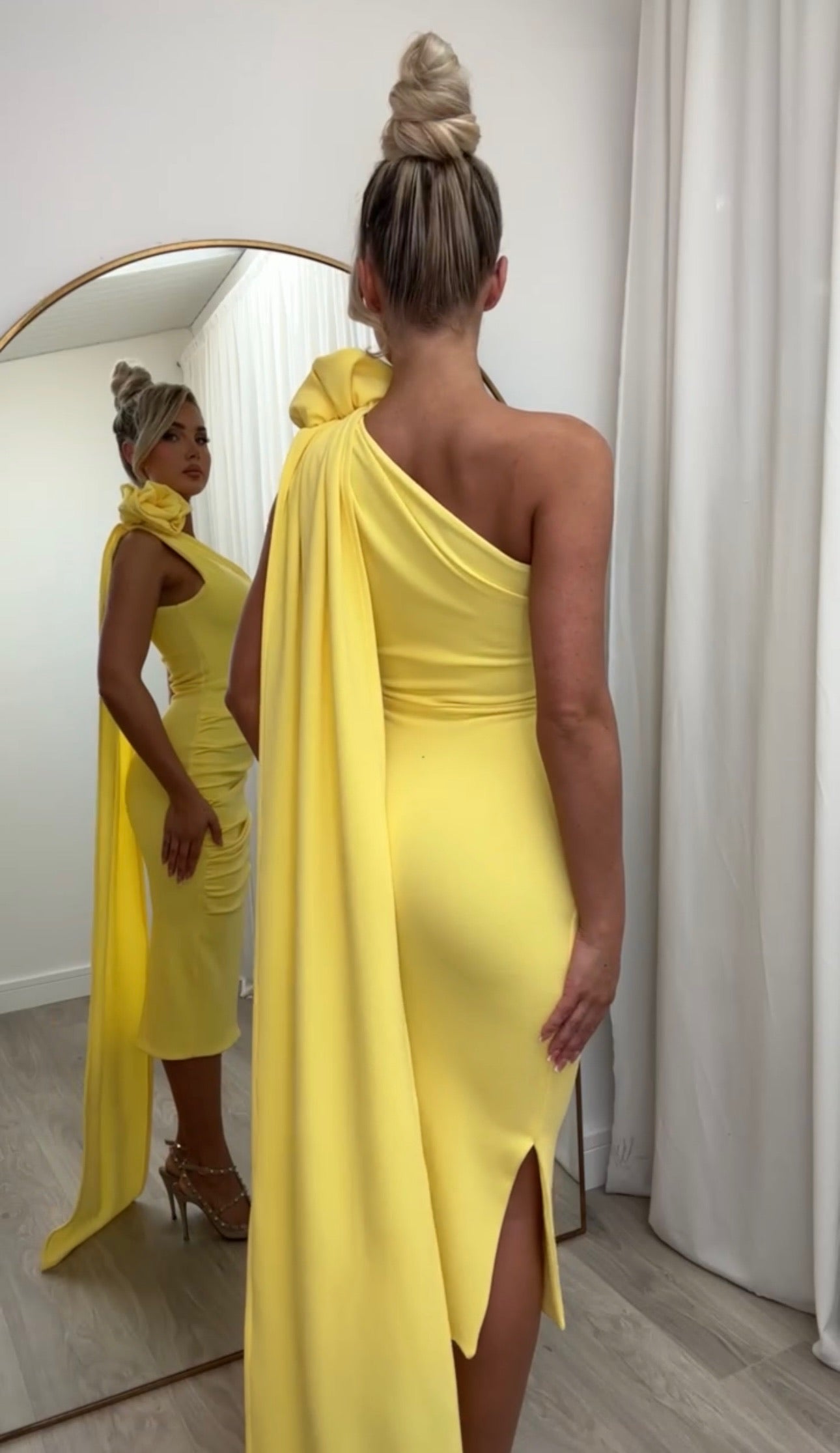 Maya Midi Dress Yellow