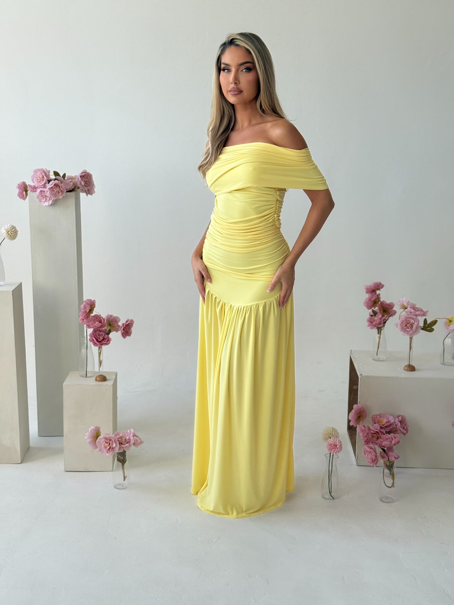 Isla Off the Shoulder maxi Dress Yellow