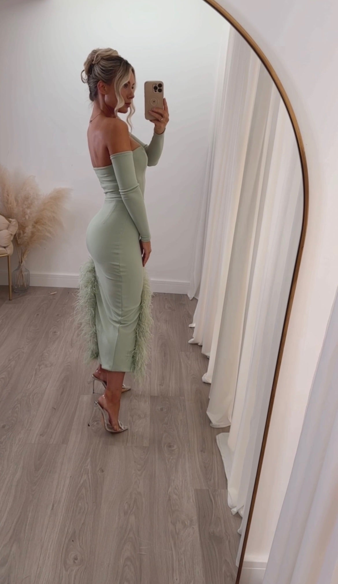 Amara Dress long sleeve Matcha