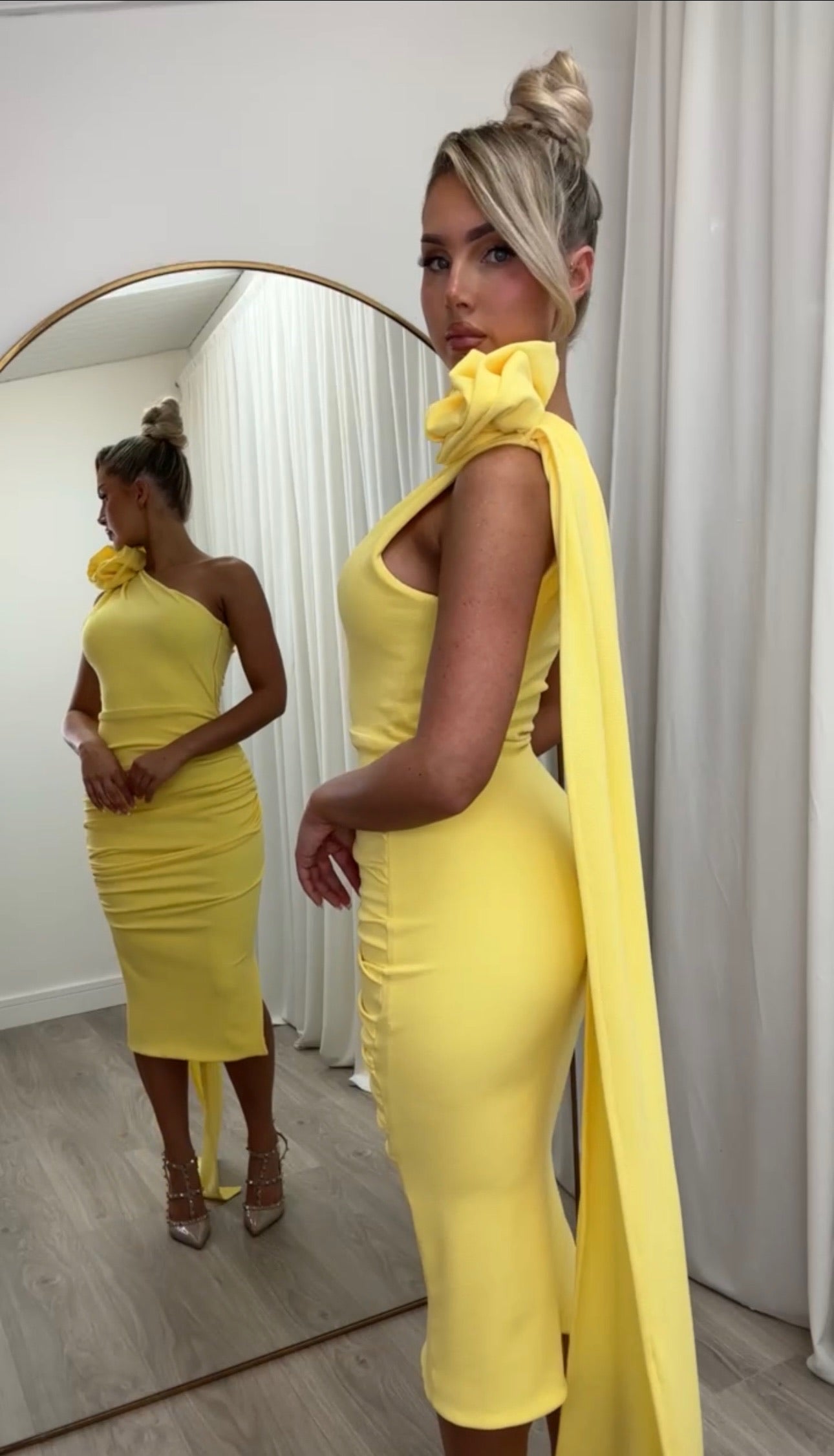 Maya Midi Dress Yellow