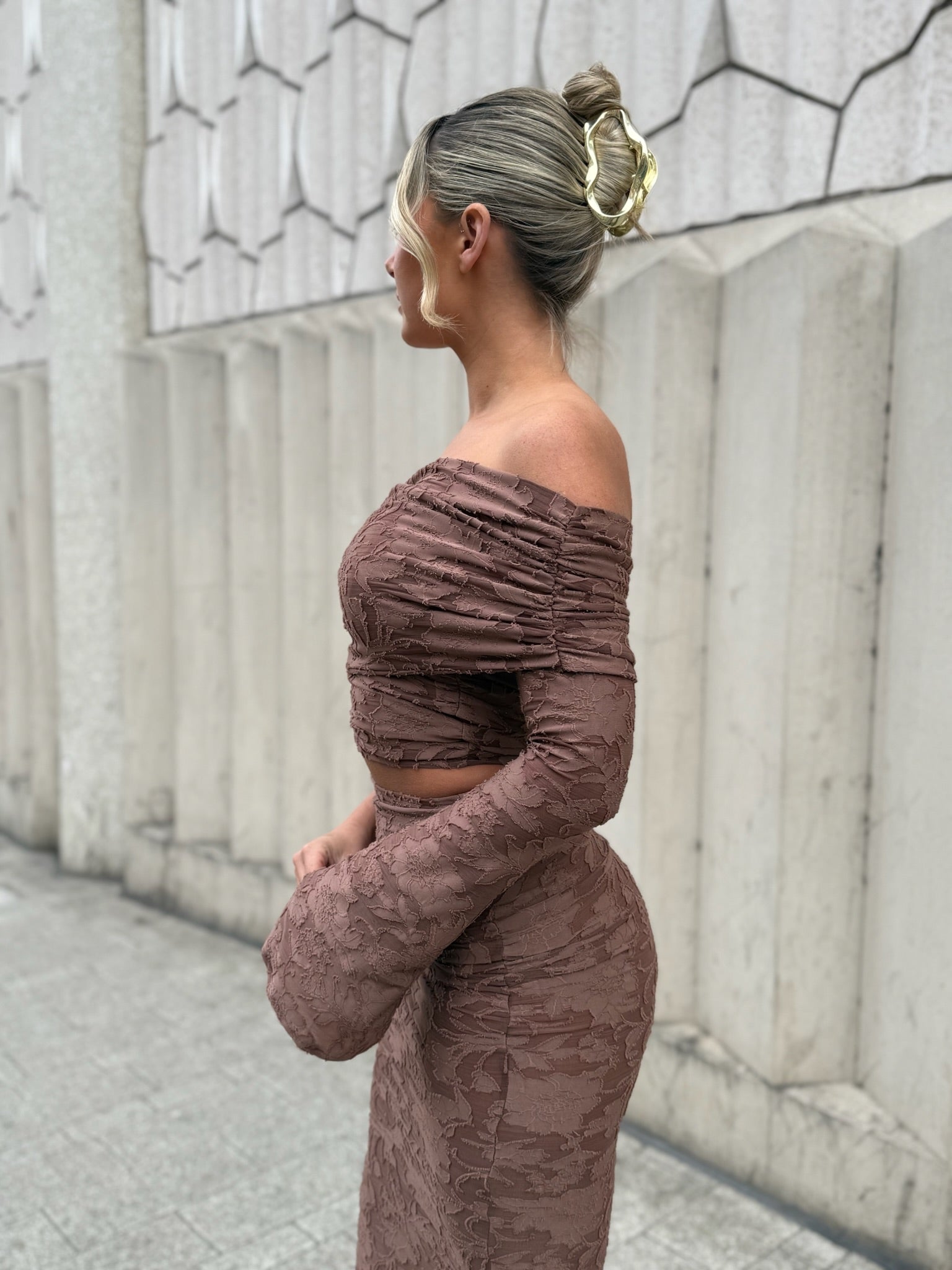 Eden One Sleeve Two Piece Set Almond Brown Floral