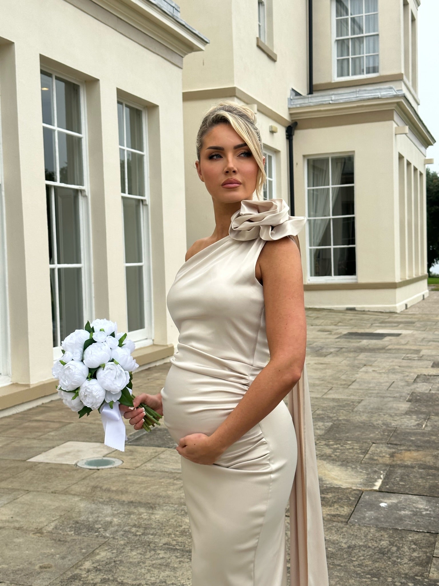 Amalfi Maternity Dress Champagne