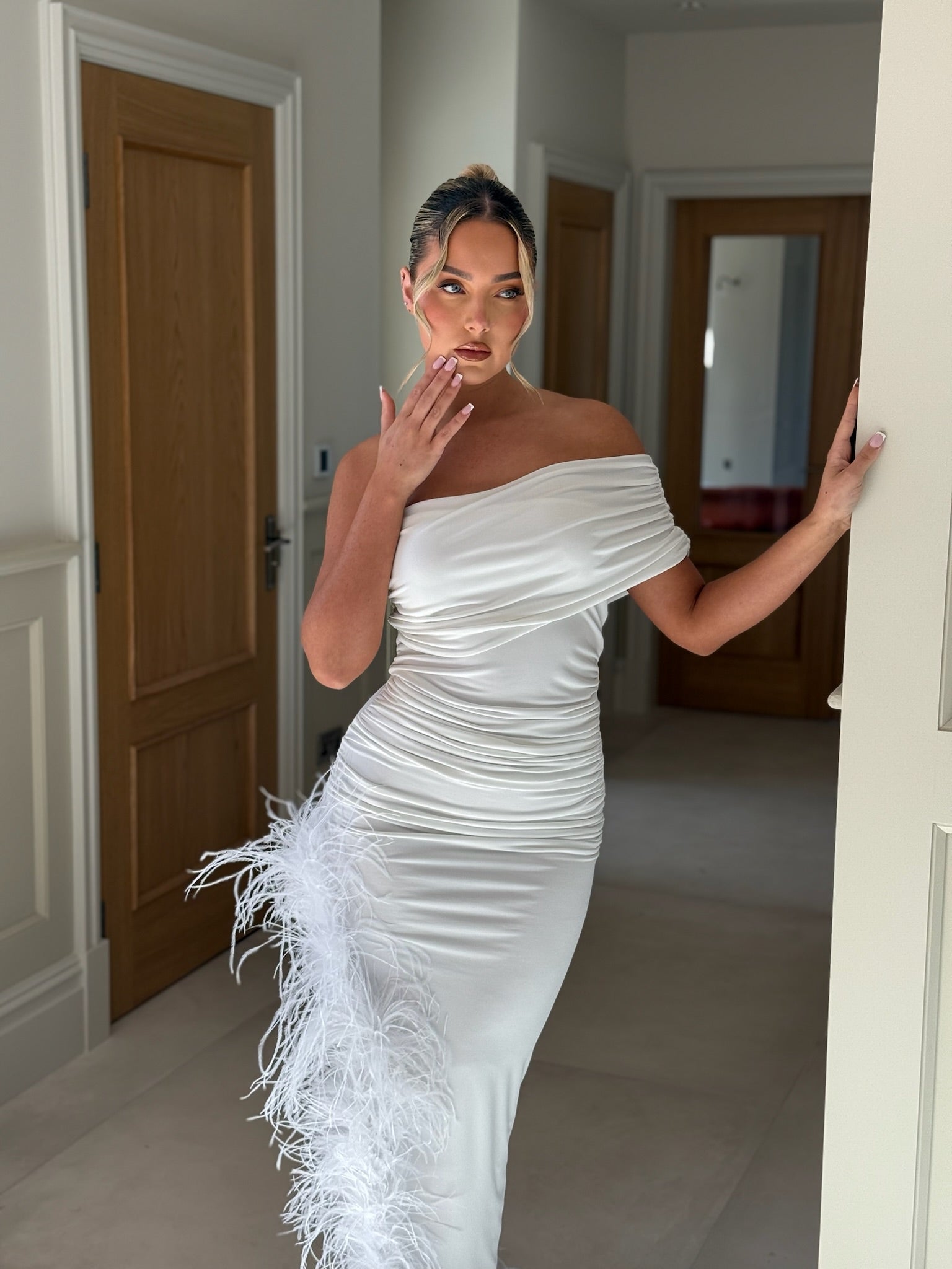 April Sleeveless Midi Ostrich Feather Dress White