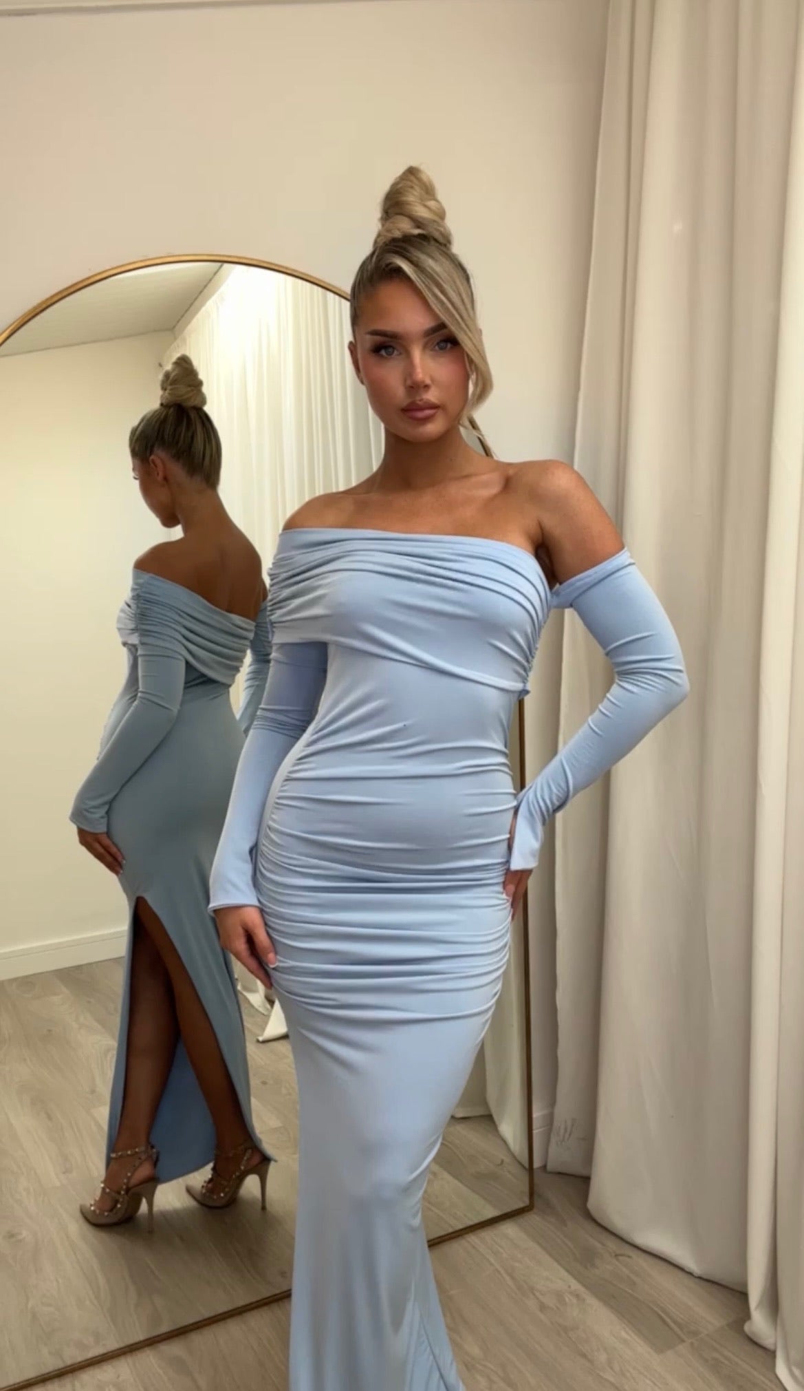 April Two Sleeve Midi Dress Baby Blue