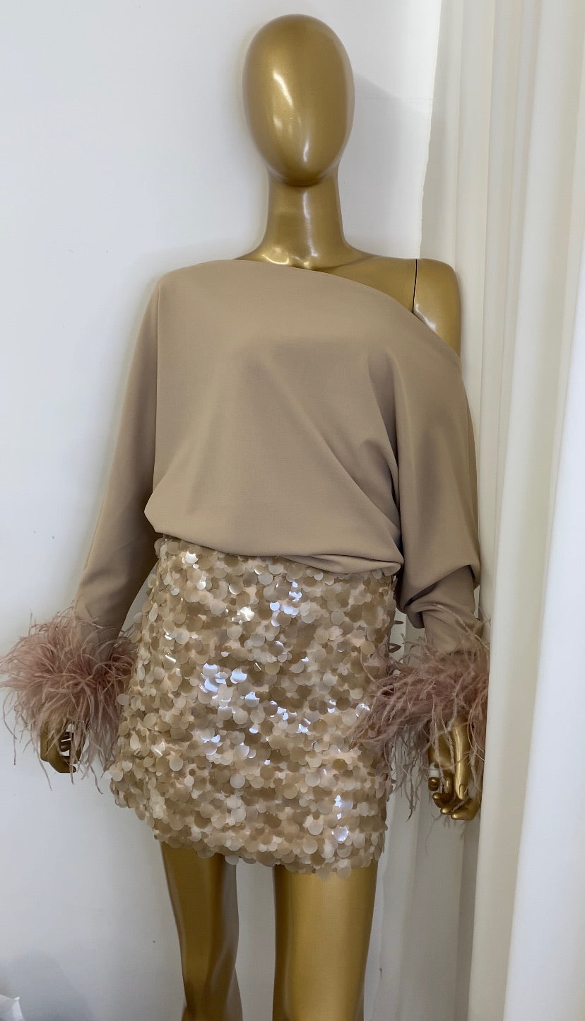 Arella Feather Top Beige
