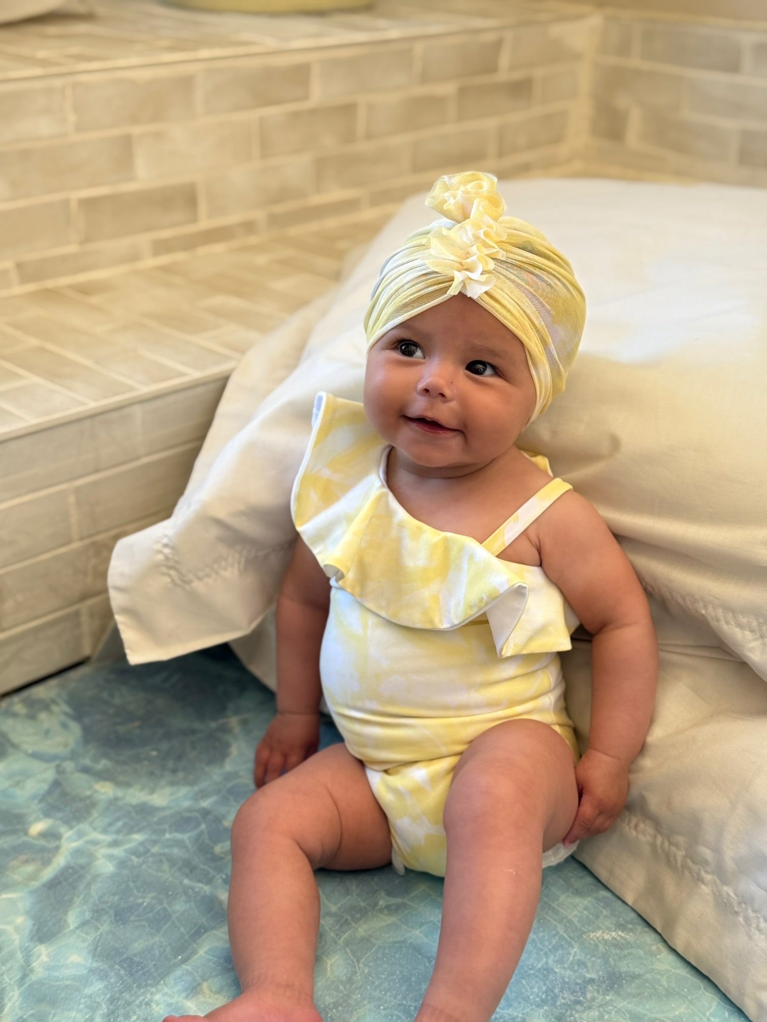 Mini Sorrento Ruffle Turban