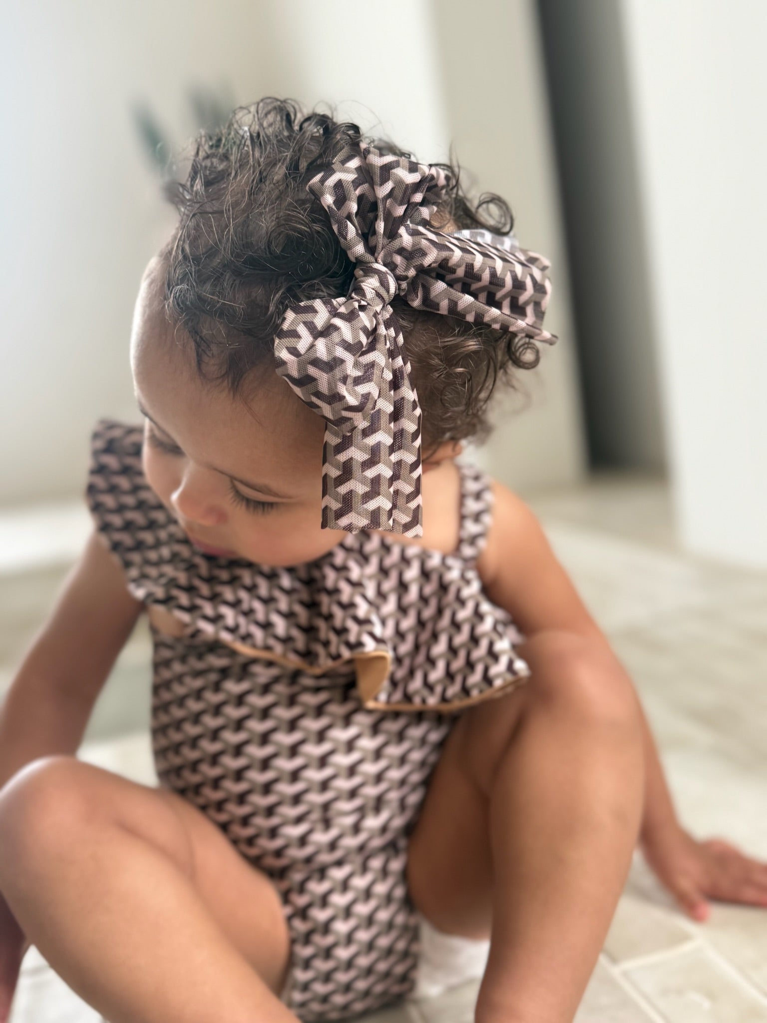 Mini Miami Taupe Large Bow