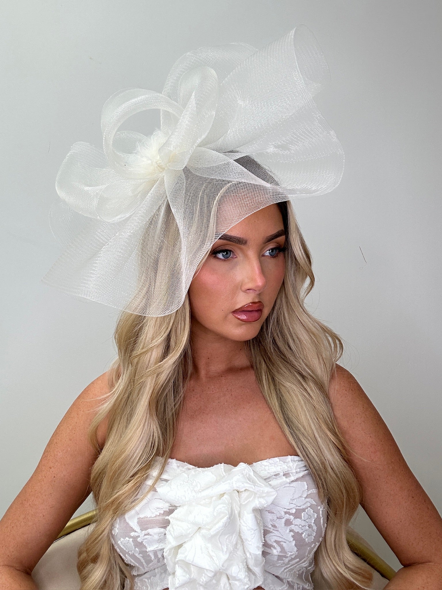 Loop Feather Fascinator Headband Cream