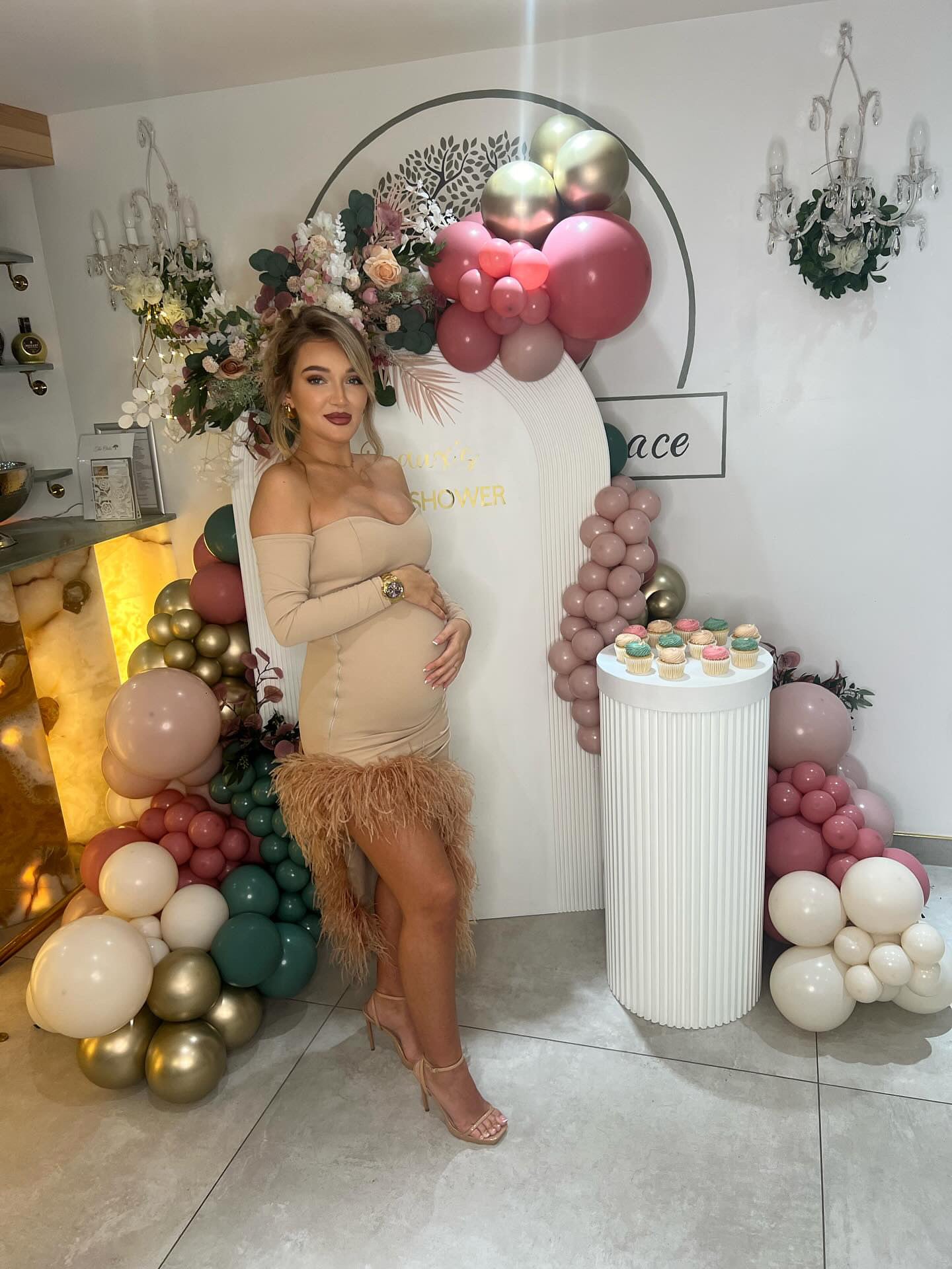 Amara long sleeve Maternity Dress Beige