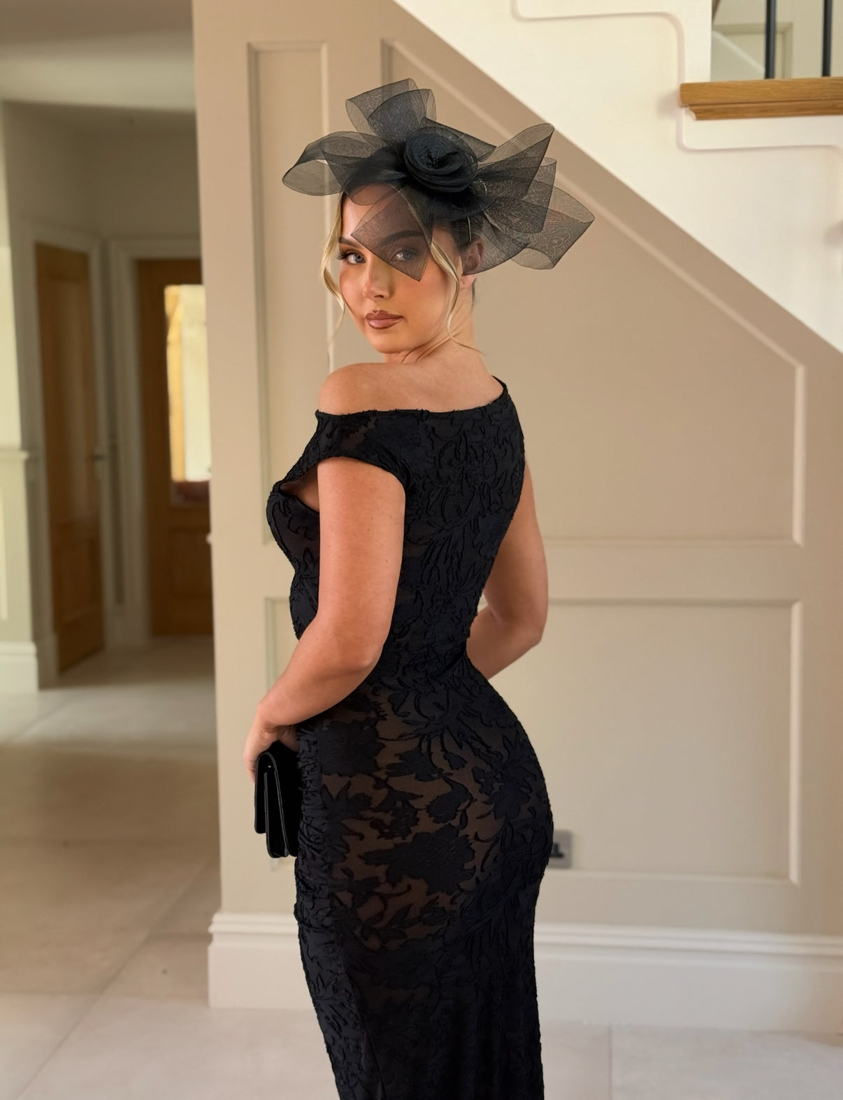 Rose Fascinator Black