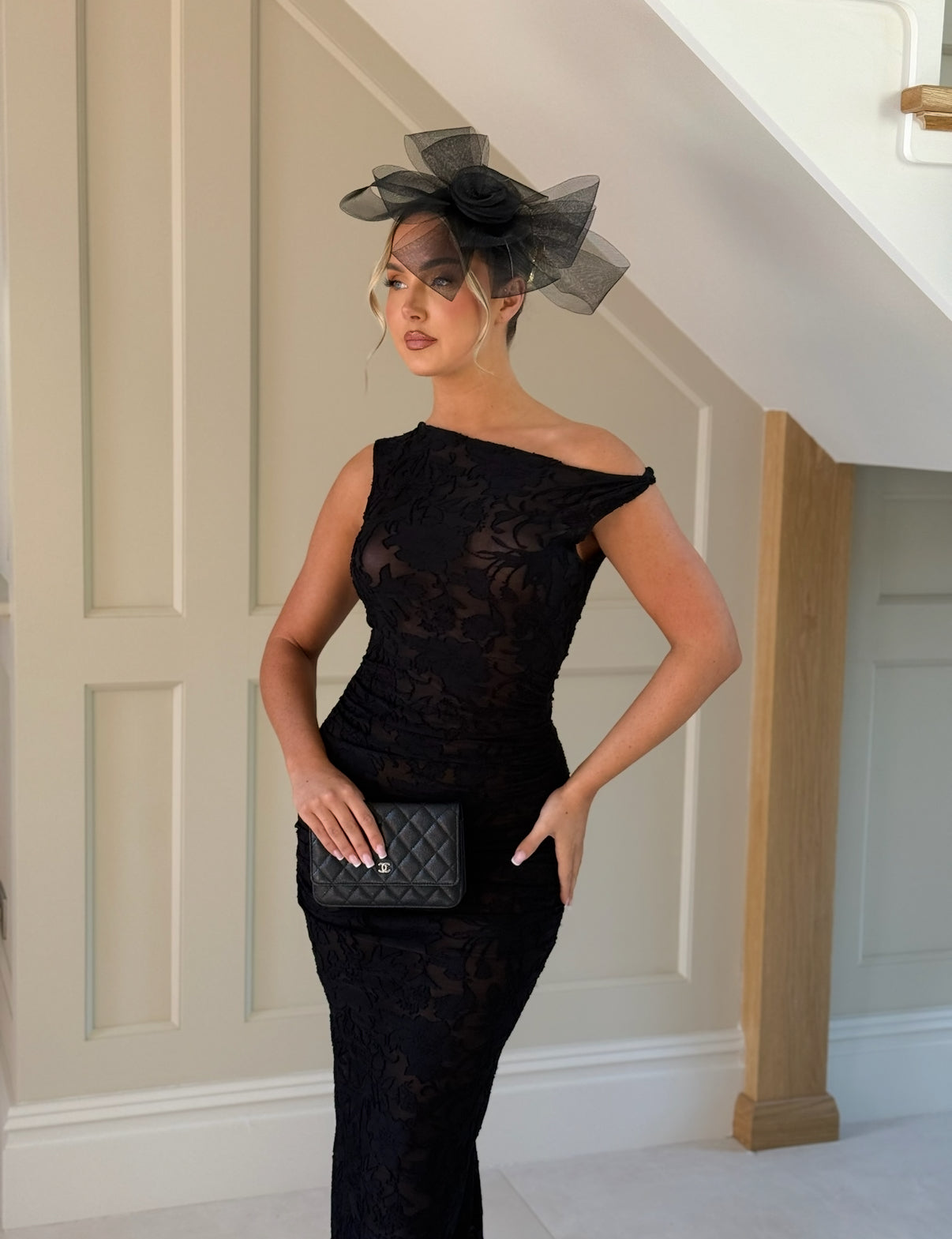 Rose Fascinator Black