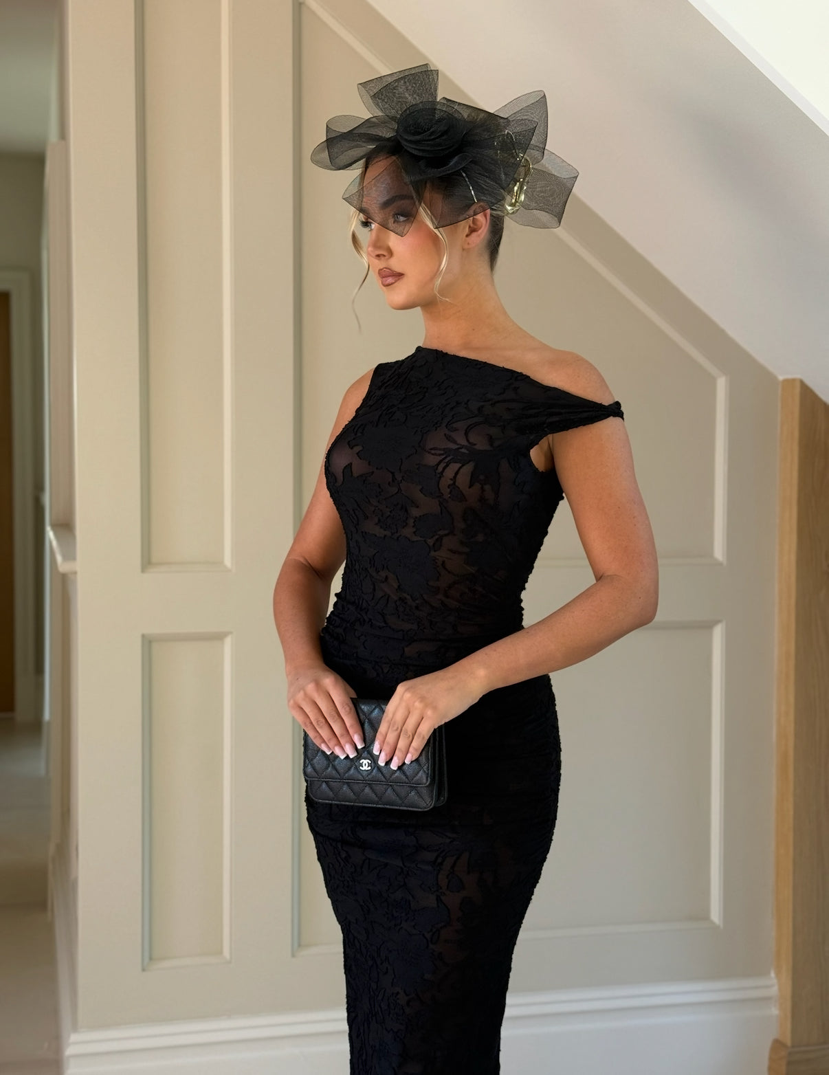 Rose Fascinator Black