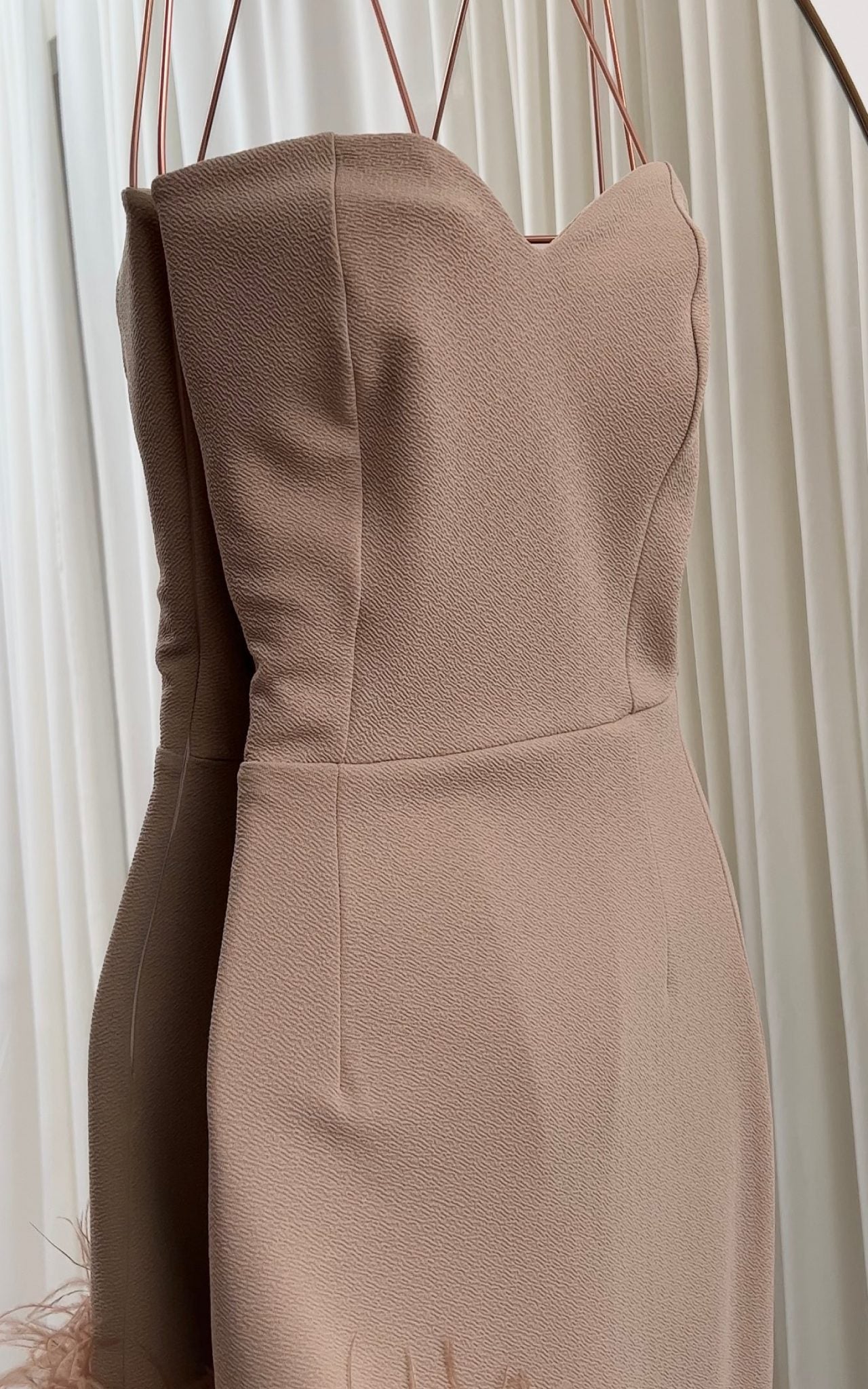 Amara sleeveless Dress Beige