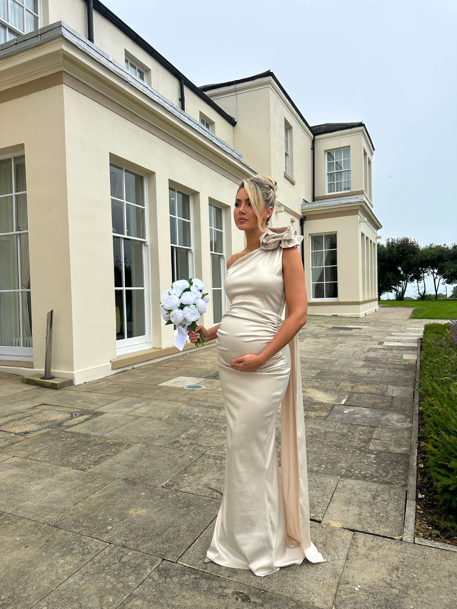 Amalfi Maternity Dress Champagne