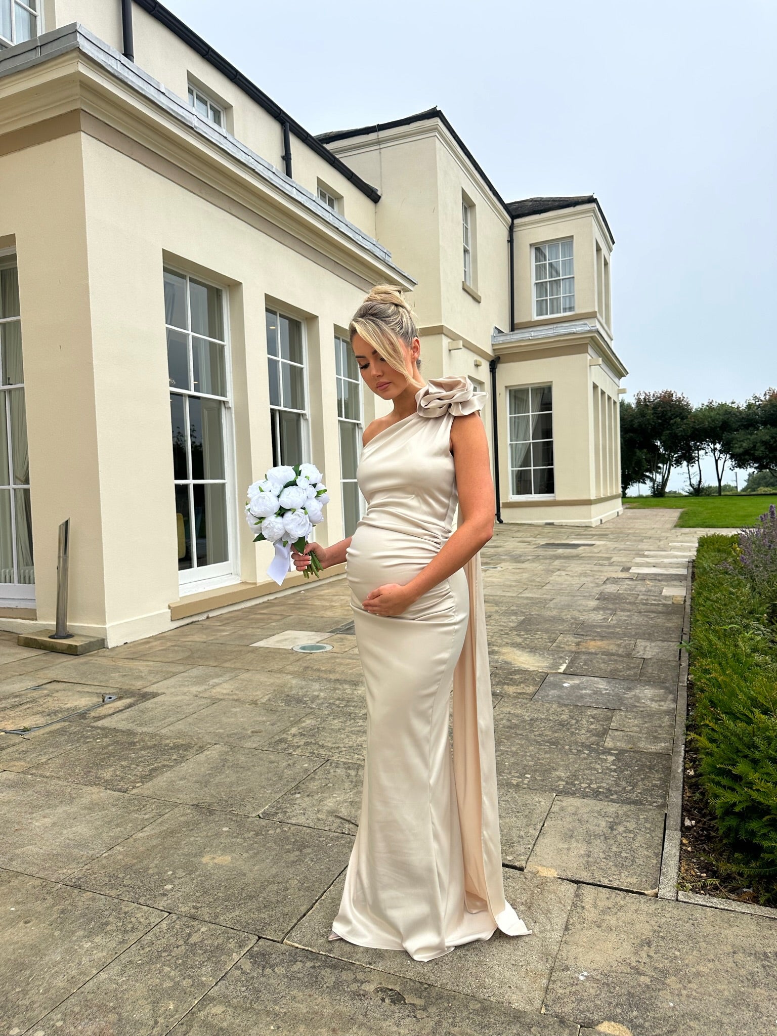 Amalfi Maternity Dress Champagne