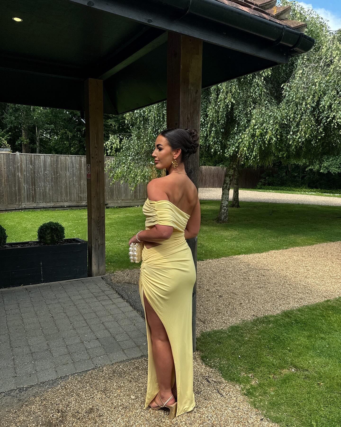 Olivia Asymmetric sleeveless Dress yellow