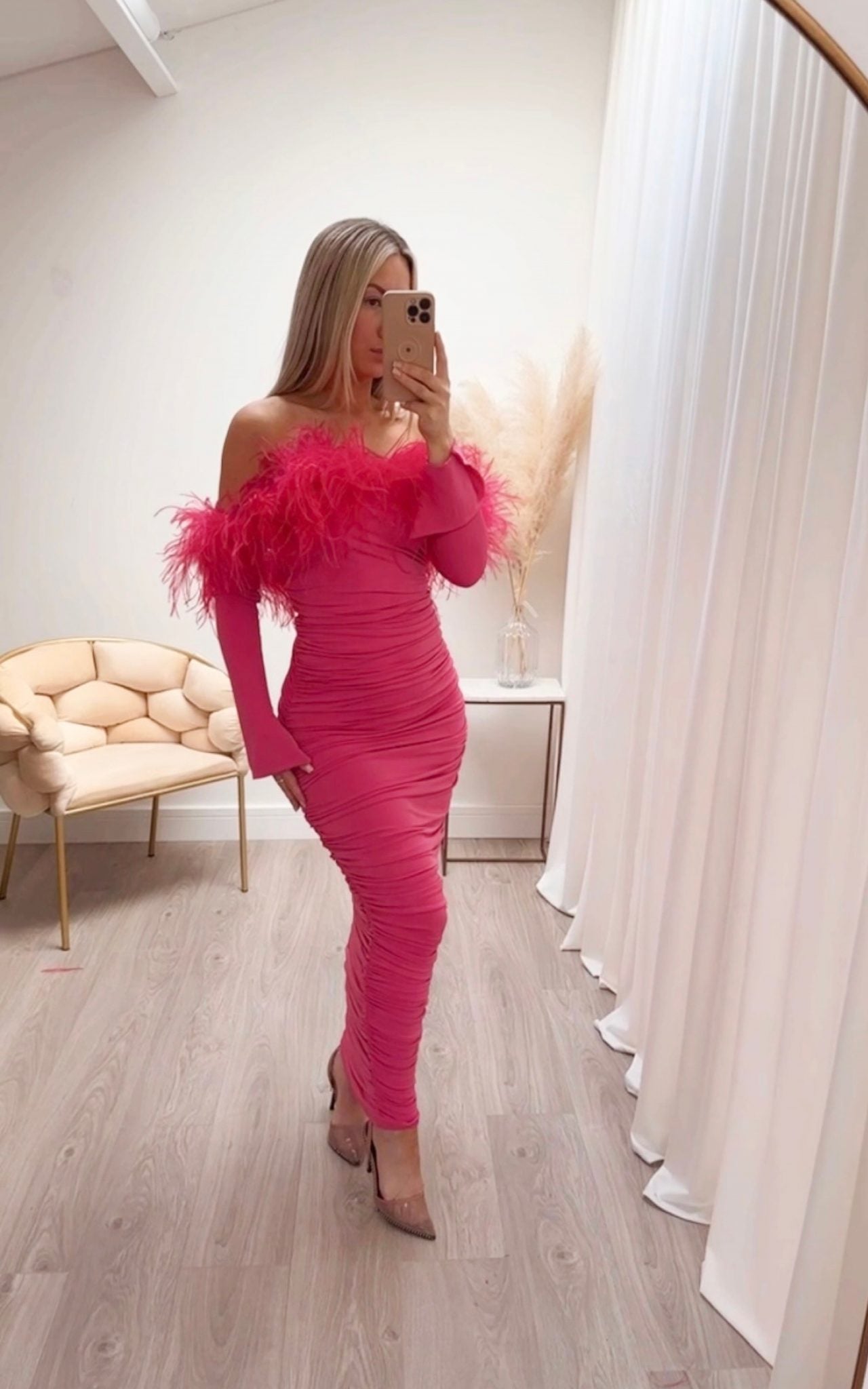 Carrie Ostrich Maxi Hot Pink