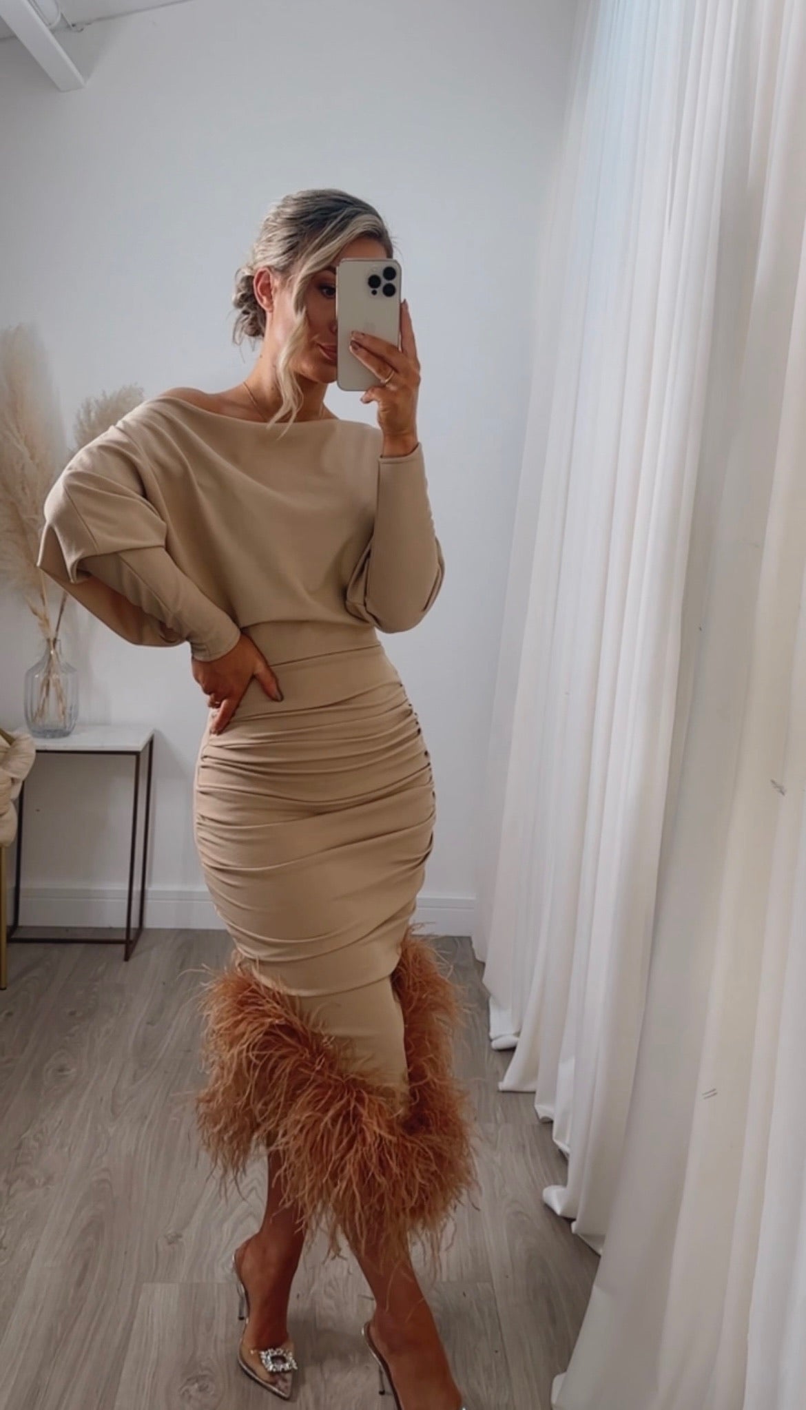 Arella Dress Beige
