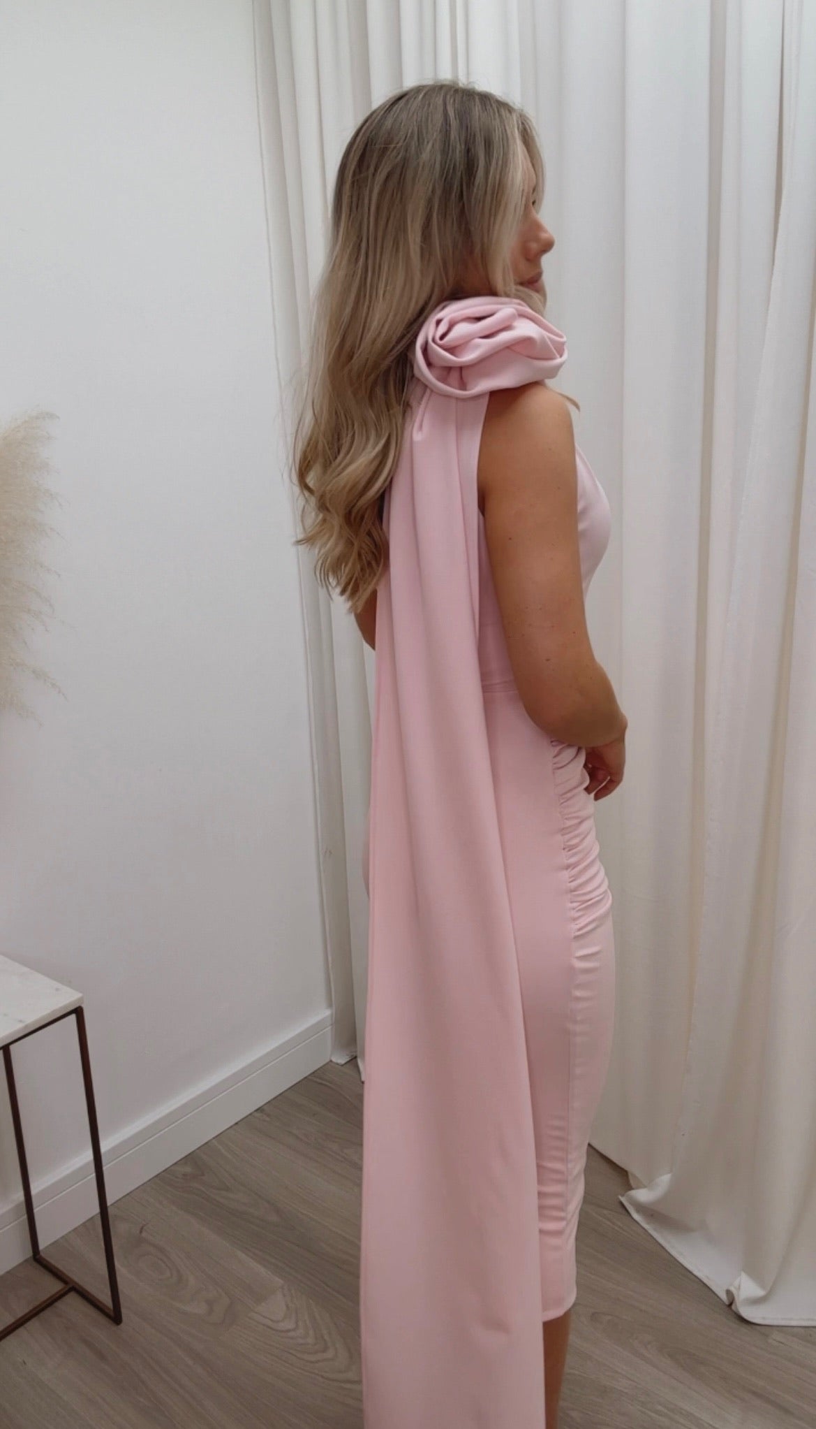 Maya Midi Dress Baby Pink