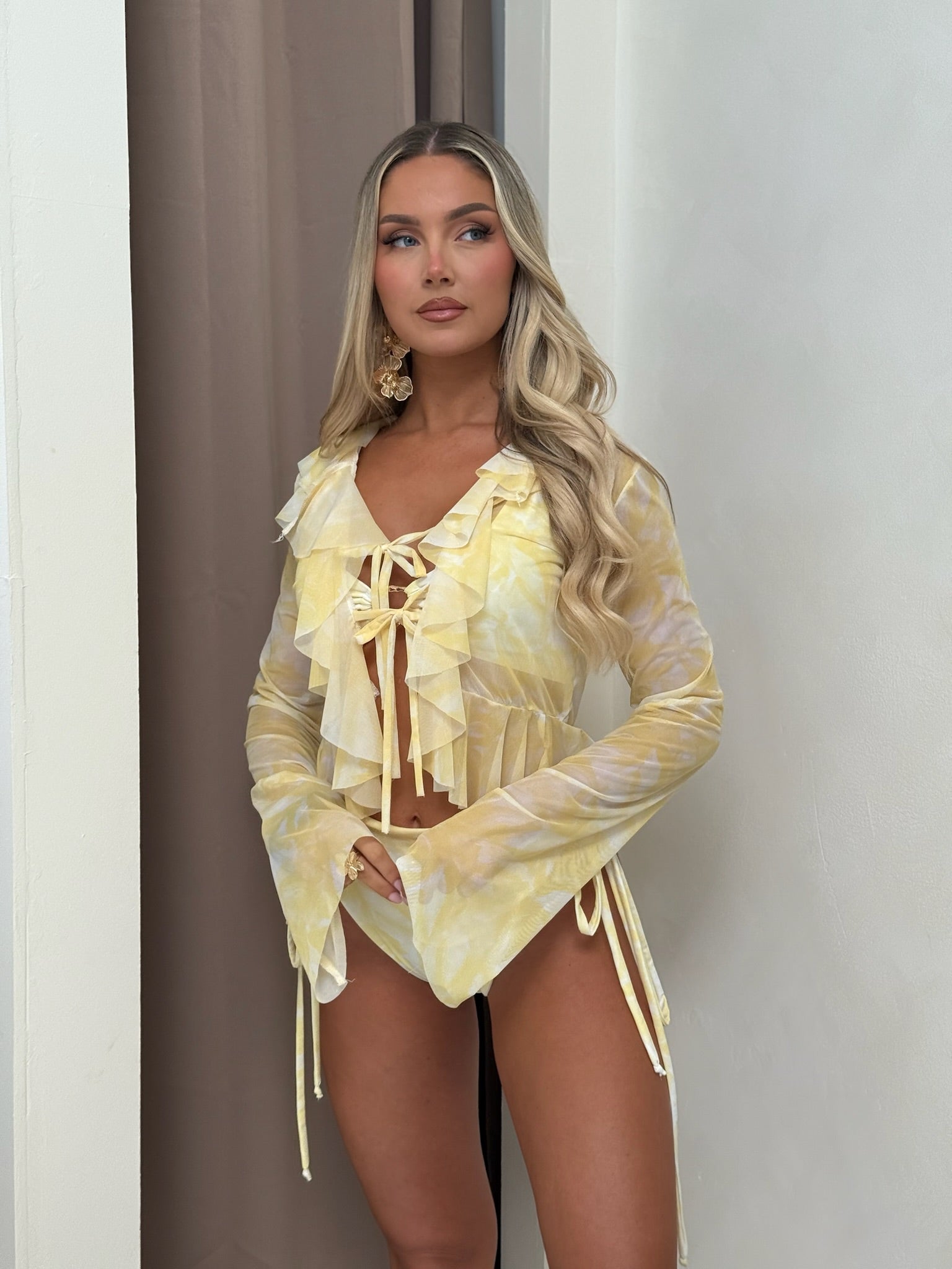 Sorrrento Mesh ruffle top