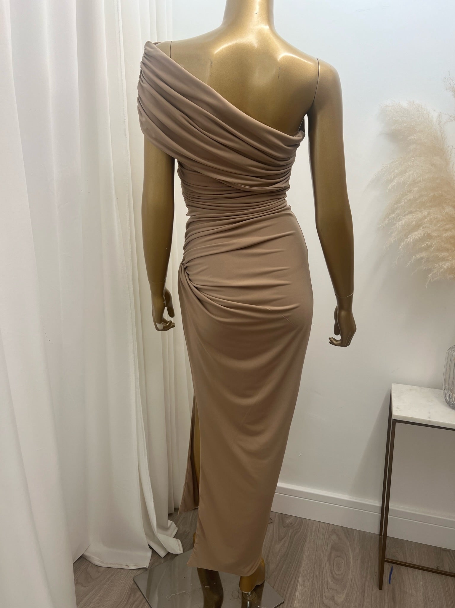 Olivia Asymmetric sleeveless Dress beige