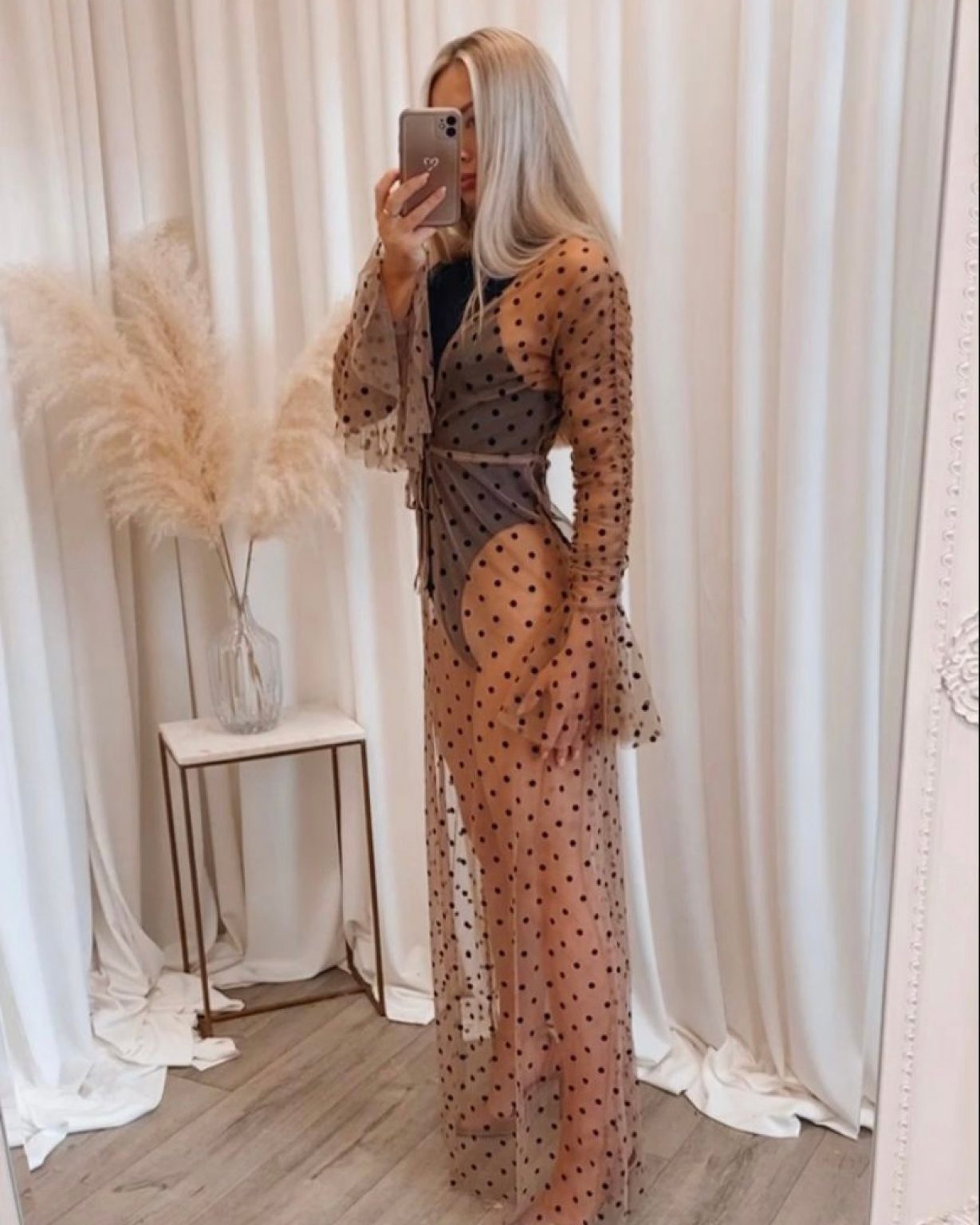 Kylie Kimono Nude